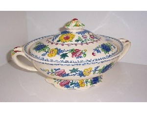 Oval Lidded Vegetable Tureen